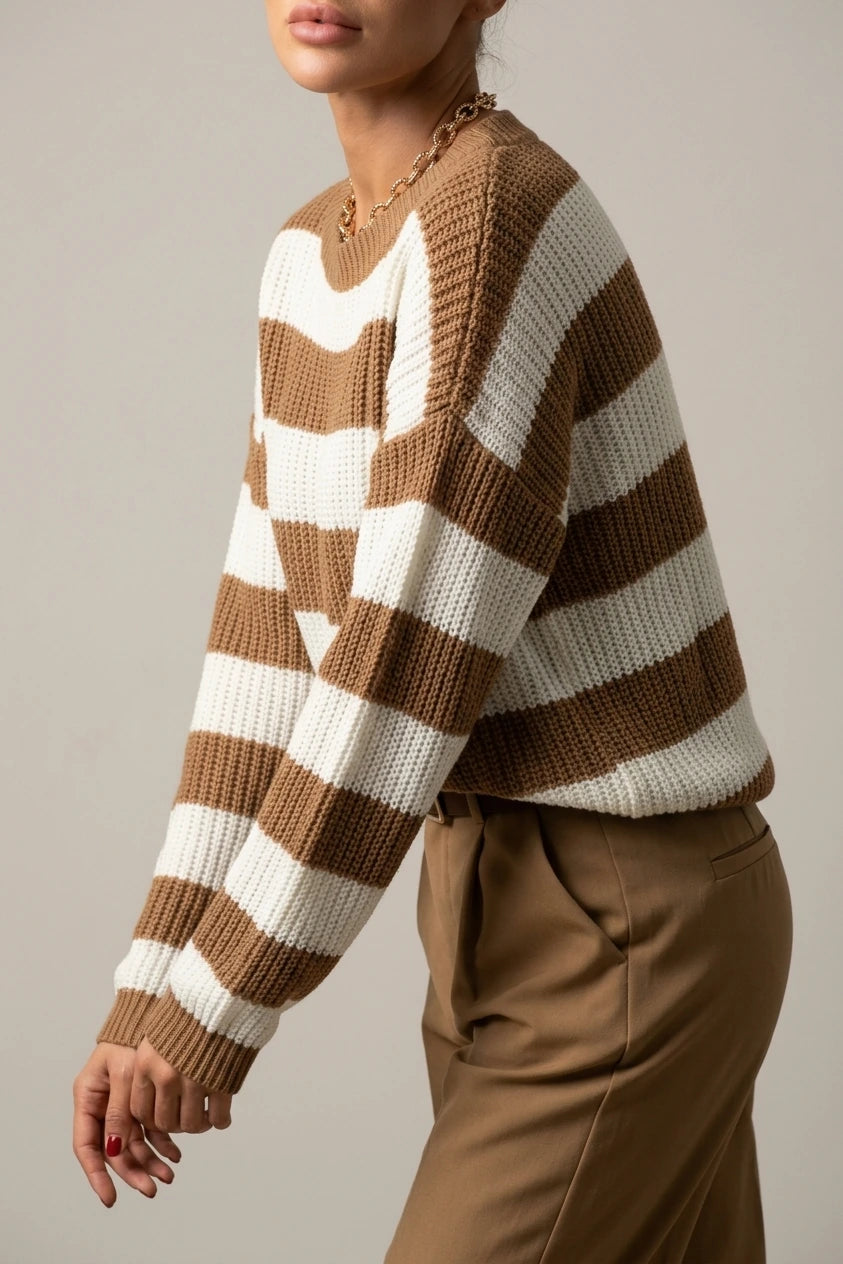 Cosy Striped Knit Sweater with Crew Neck and Ribbed Cuffs — variant_front