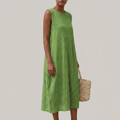 Sleeveless Elegant Midi Dress With Pockets And Floral Embroidery