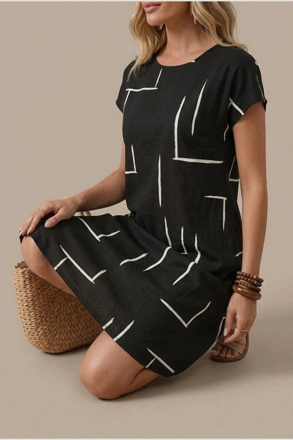 Notch Neck Shift Short Sleeve Knee Length Dresses With Abstract Print