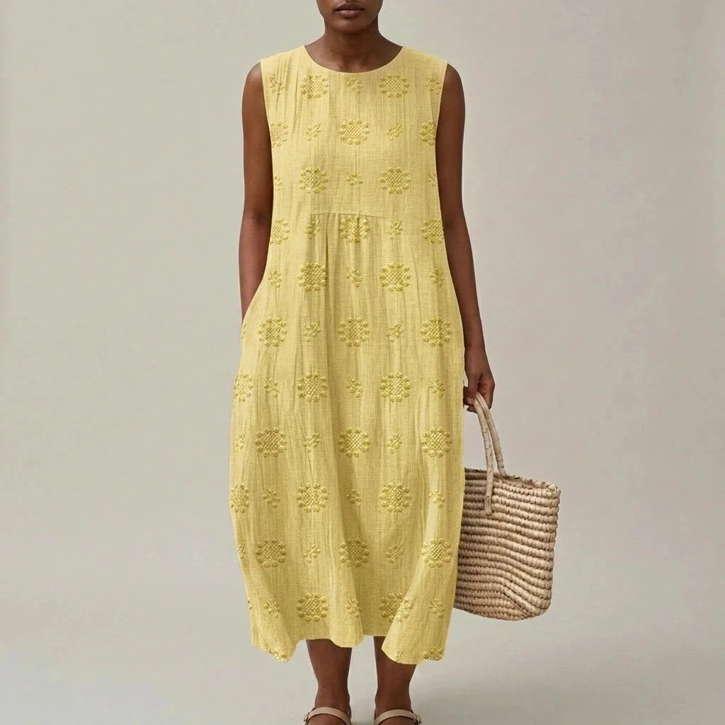 Sleeveless Elegant Midi Dress With Pockets And Floral Embroidery