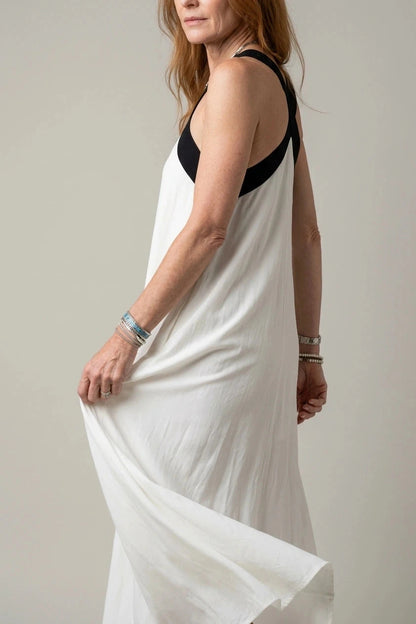 Crisscross Halter Neck Contrast Strap Sleeveless Maxi Dresses
