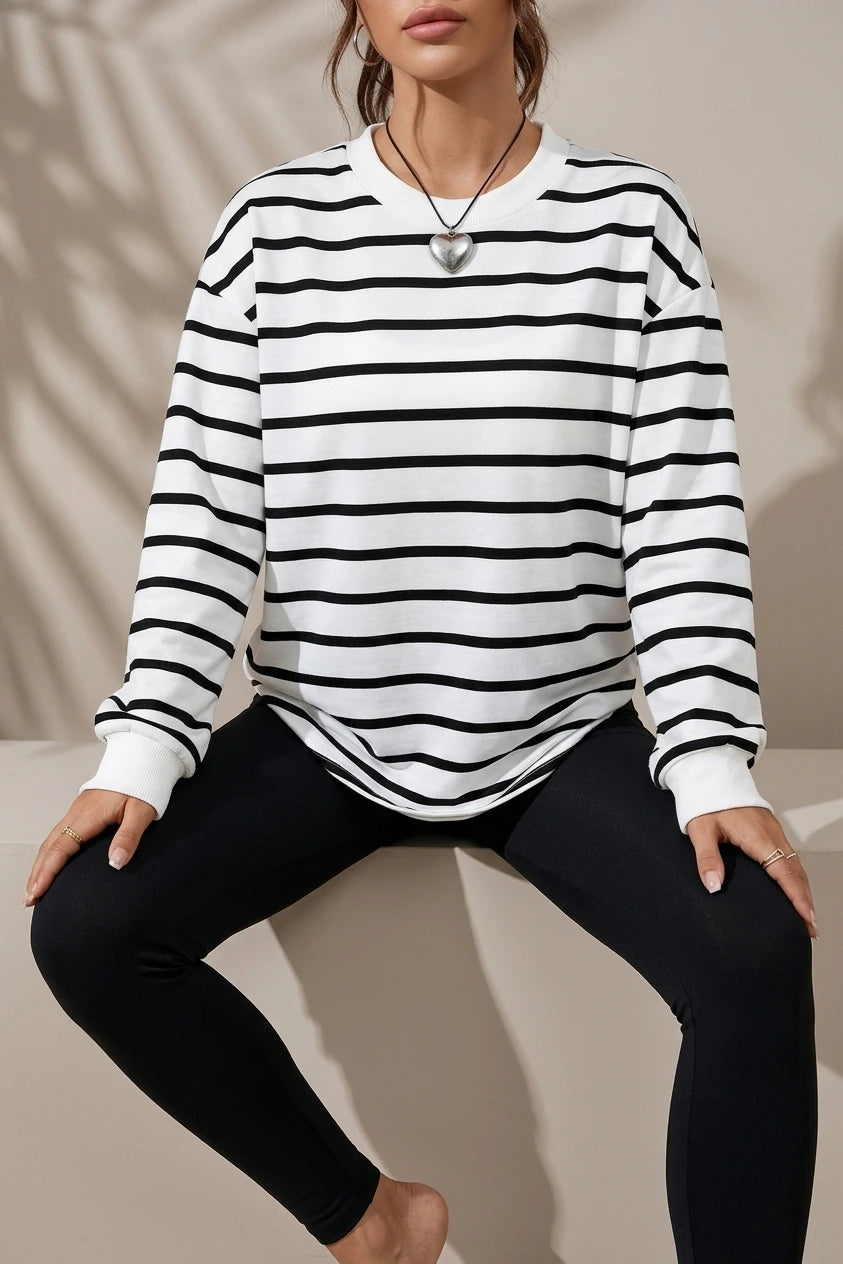 Relaxed Striped Crew Neck Sweatshirt with Ribbed Cuffs — variant_front