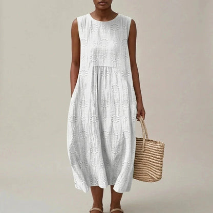 Sleeveless Elegant Midi Dress With Pockets And Floral Embroidery