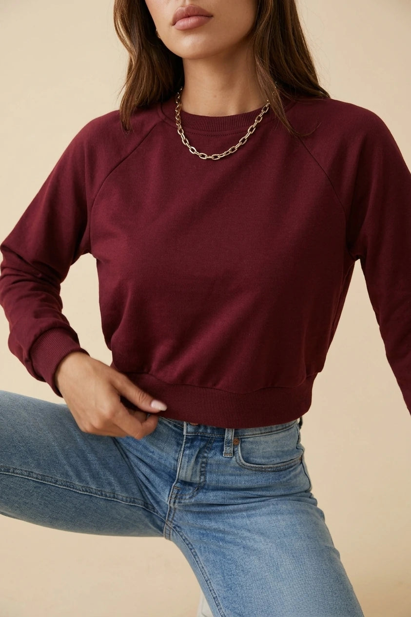 Cropped Sweatshirt with Crew Neck and Raglan Sleeves — variant_front