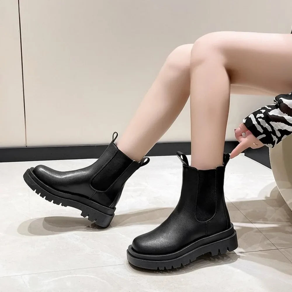 Women's Chunky Sole Chelsea Boots – Fenelle