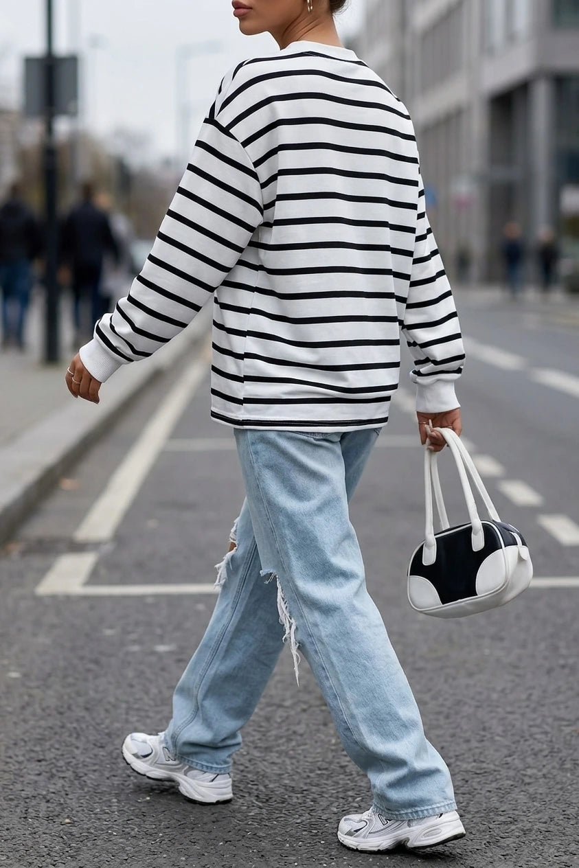 Relaxed Striped Crew Neck Sweatshirt with Ribbed Cuffs — variant_front