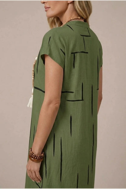 Notch Neck Shift Short Sleeve Knee Length Dresses With Abstract Print