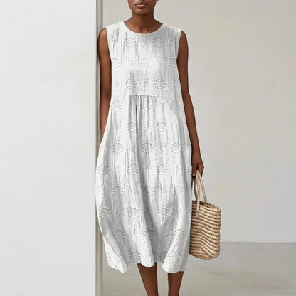 Sleeveless Elegant Midi Dress With Pockets And Floral Embroidery