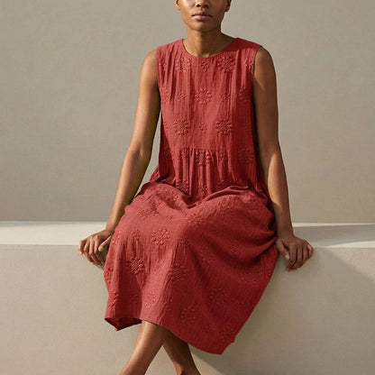 Sleeveless Elegant Midi Dress With Pockets And Floral Embroidery